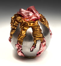 Load image into Gallery viewer, Steel Case Soft Center V